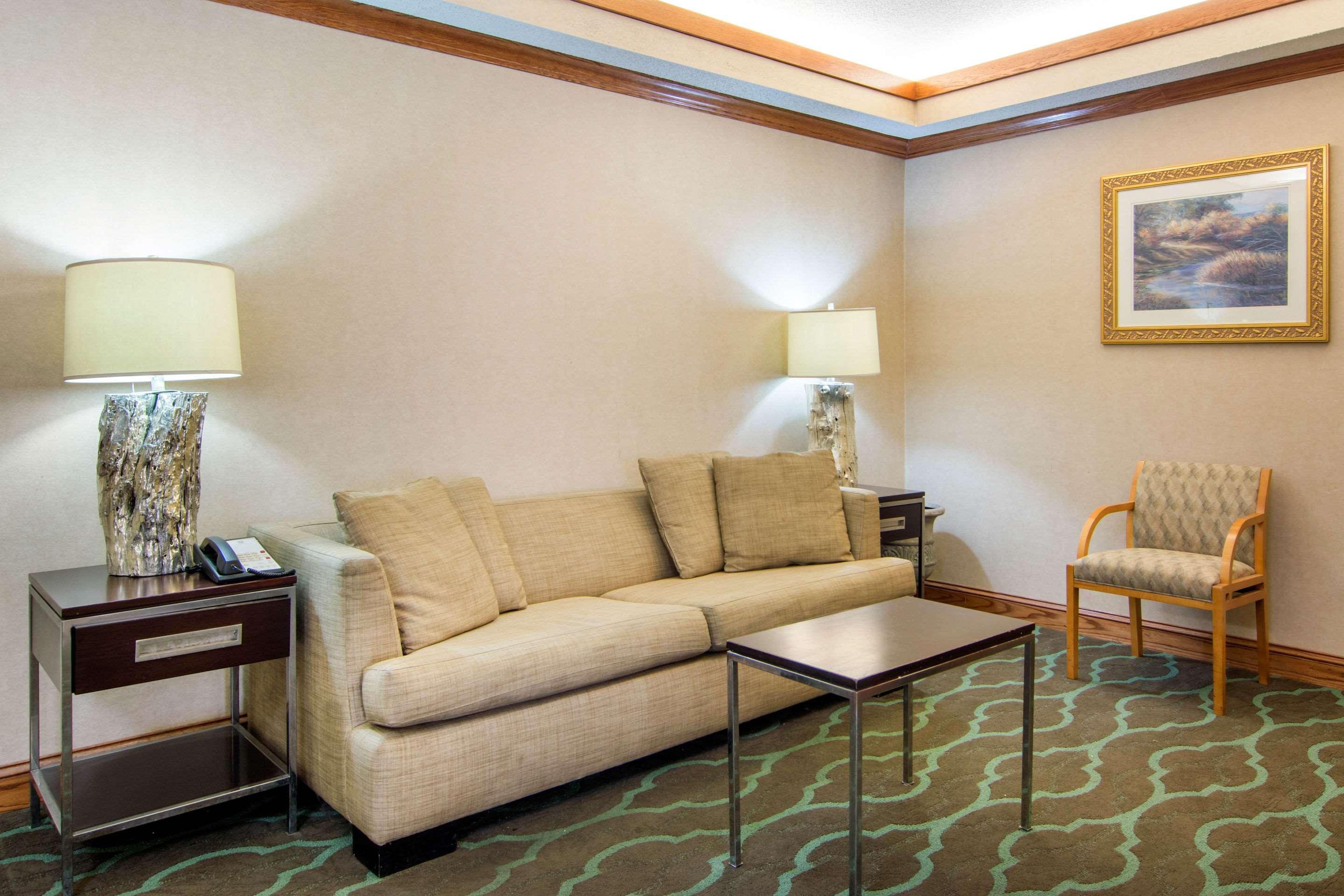 Quality Inn & Suites Decatur - Atlanta East Lithonia Exterior foto