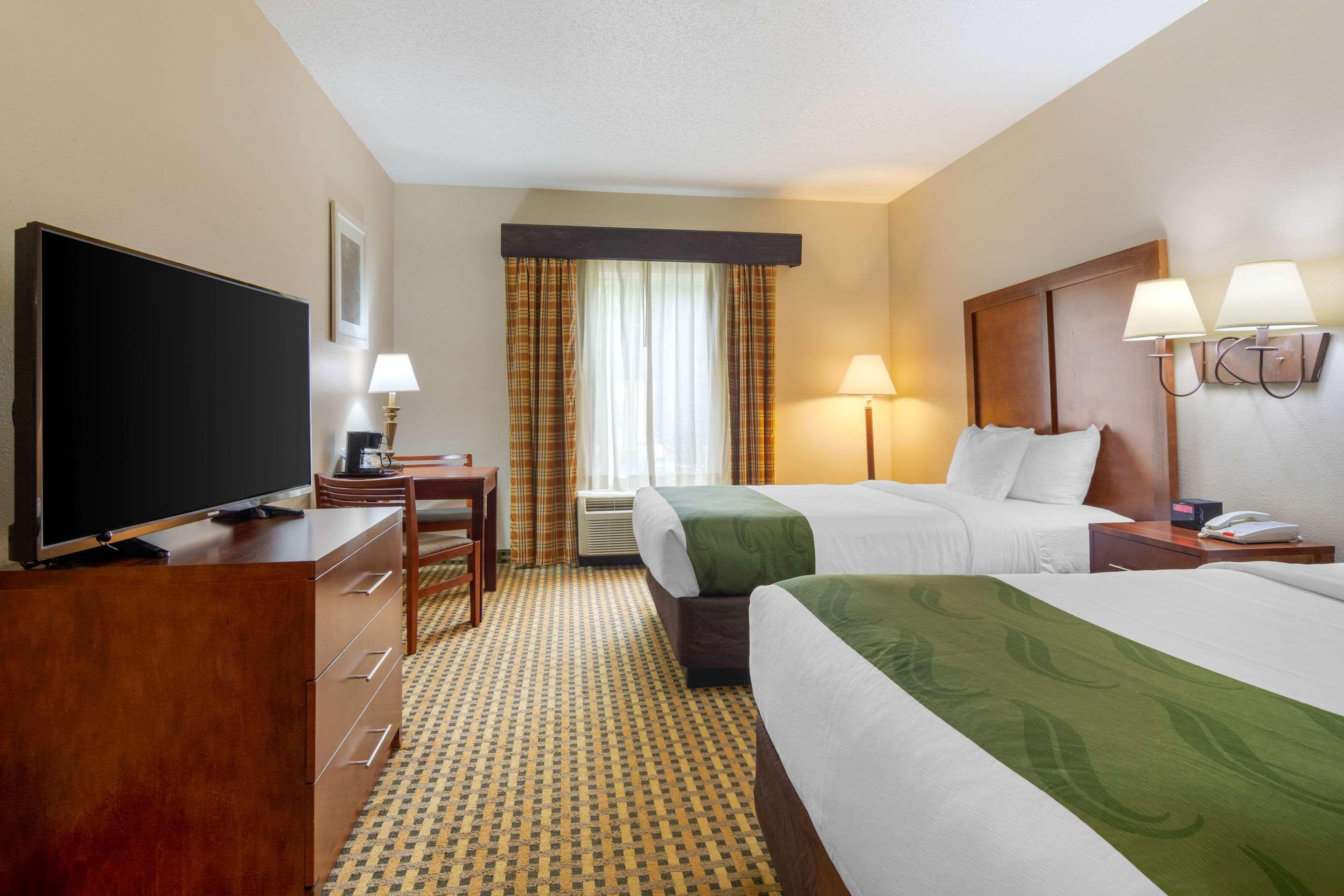 Quality Inn & Suites Decatur - Atlanta East Lithonia Exterior foto