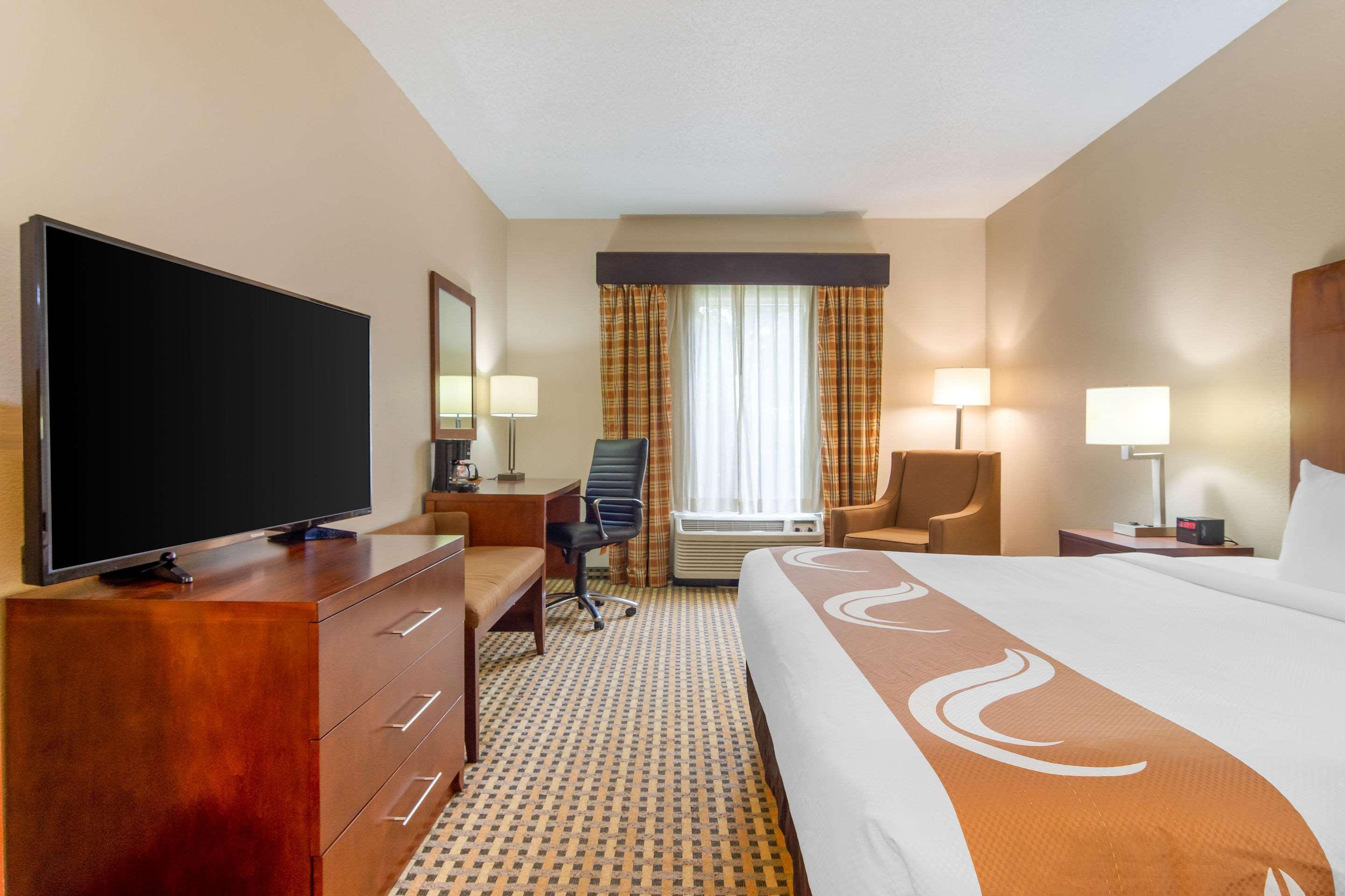 Quality Inn & Suites Decatur - Atlanta East Lithonia Exterior foto